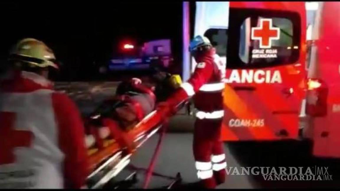 $!Los jóvenes fueron trasladados para recibir atención médica.