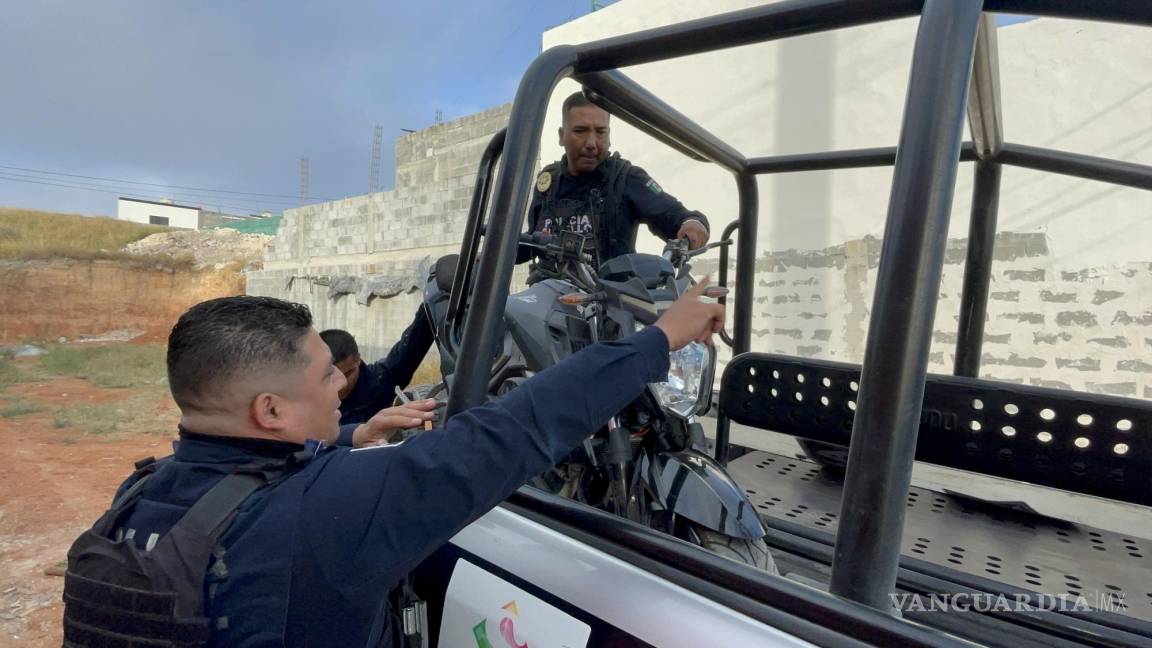 Recuperan autoridades de Saltillo motocicleta robada y detienen a uno de los responsables