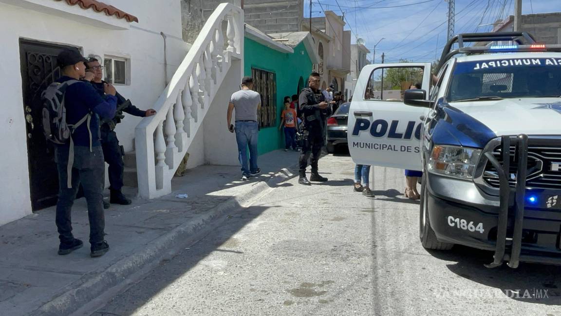 Apuñala a estadounidense y alega defensa propia; la habría intentado asfixiar