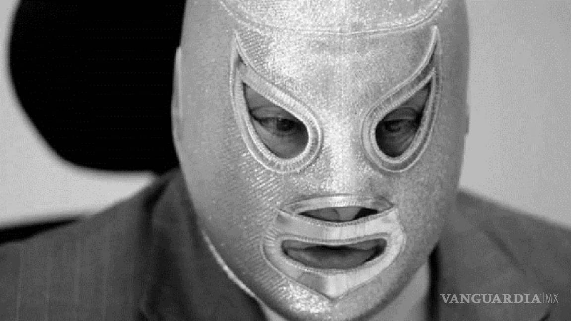 Hijo y nieto le rinden tributo a “El Santo”