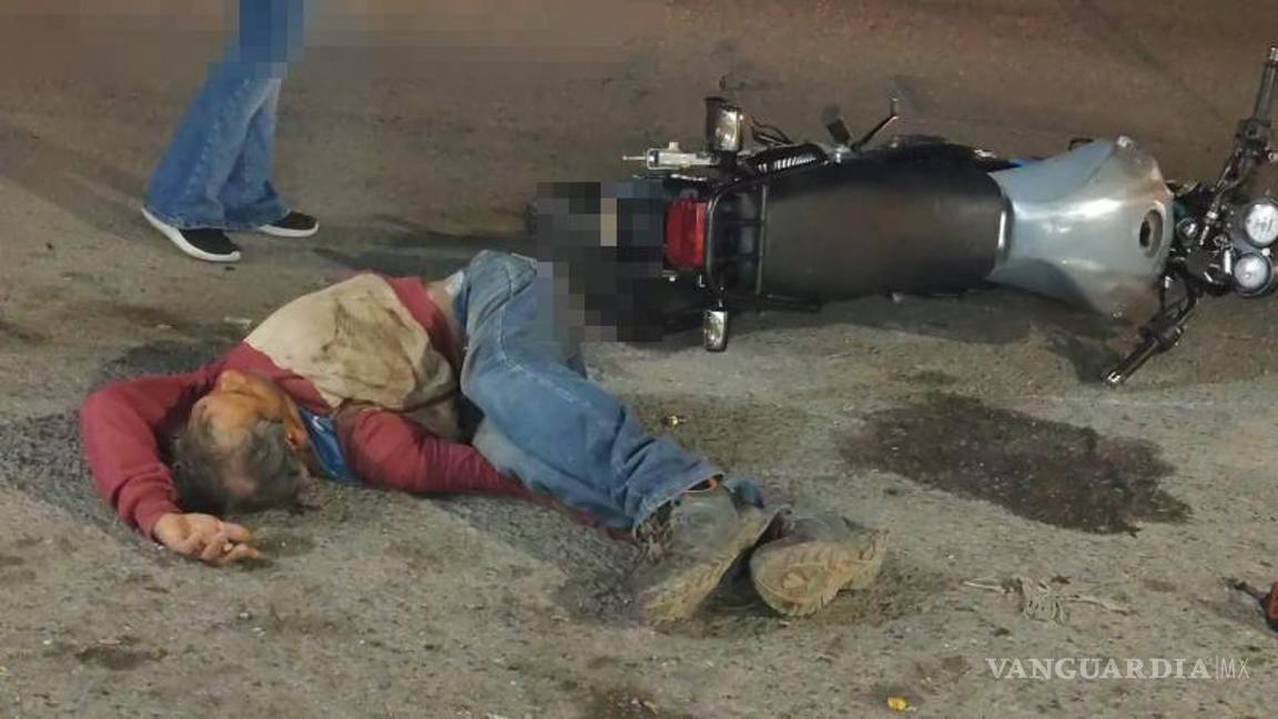 $!Manuel ¨N¨ fue trasladado grave al Hospital General tras ser atropellado en la colonia Chamizal.