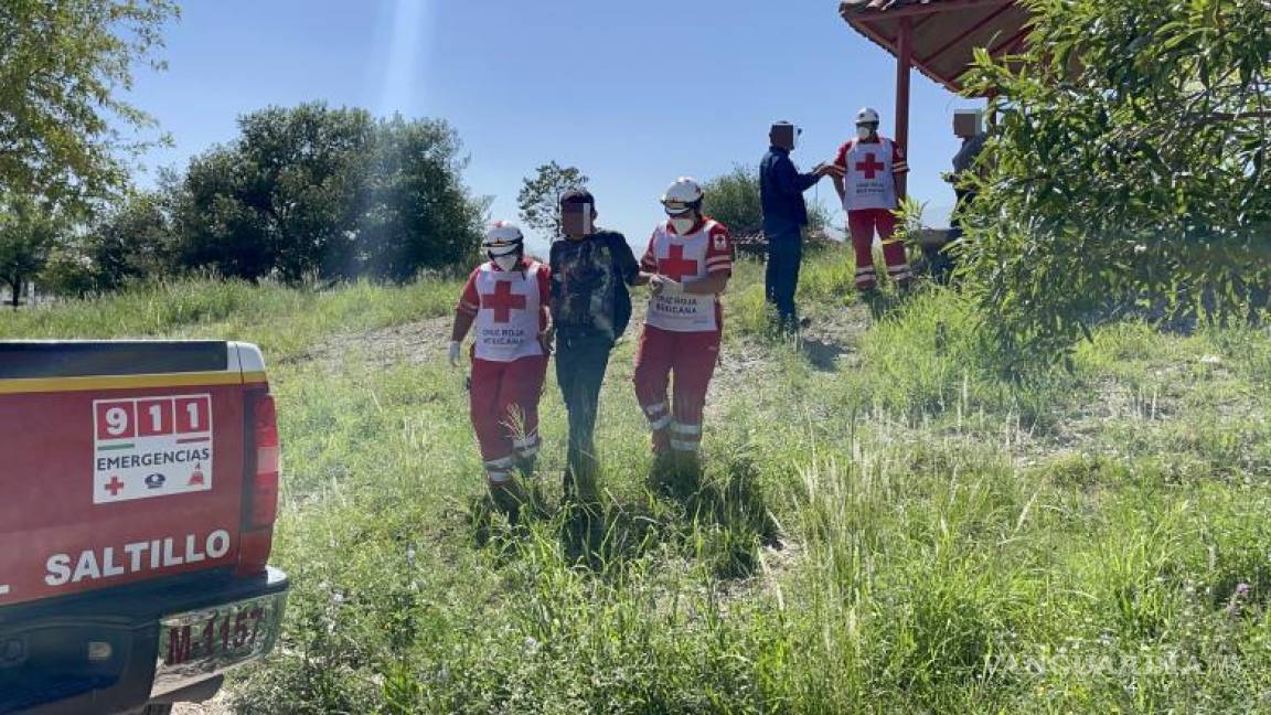 Joven cae y se golpea contra piedra en Saltillo; buscaba rocas para su colección