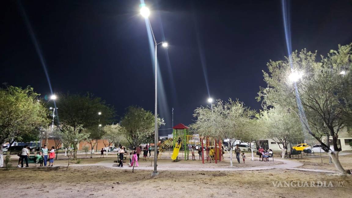 $!Las obras incluyen nuevo alumbrado público, construcción de techumbres, rehabilitación de canchas deportivas y equipamiento urbano con juegos, ejercitadores y bancas.