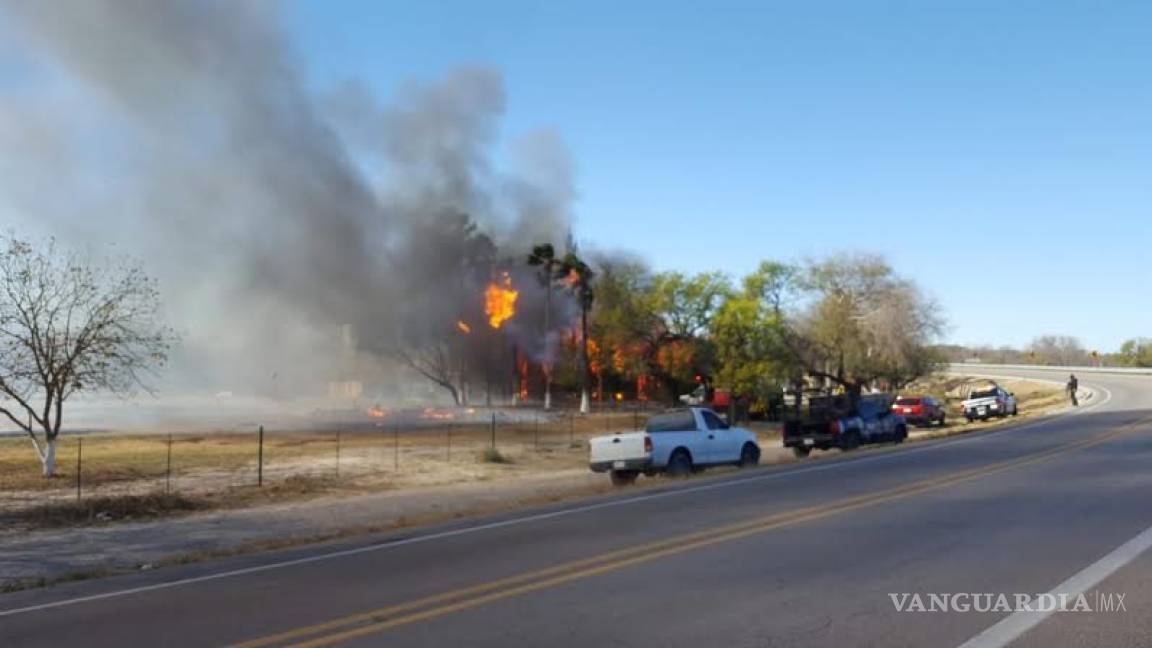 Se incendia ex Casa Hogar en el ejido El Moral de PN; logran evacuar a tiempo a moradores