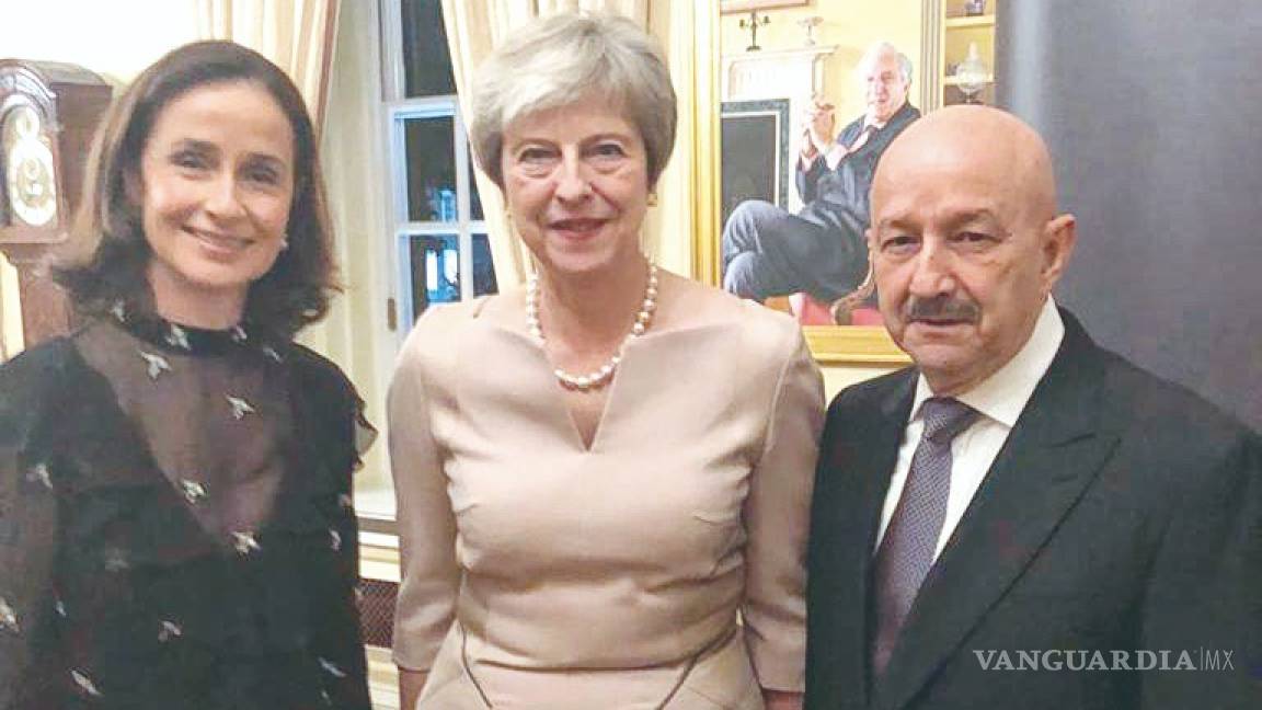 Tiene Carlos Salinas de Gortari reunión fifí con Theresa May en Londres