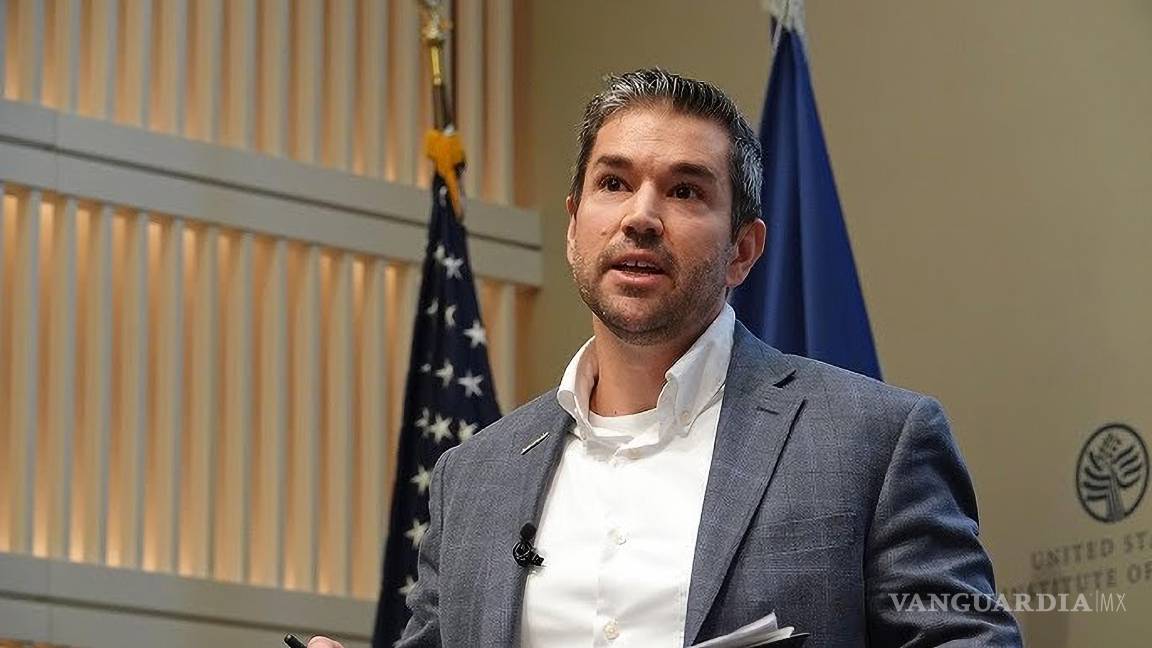 $!El director del CP3, William Braniff dijo que lo mejor que podía hacer por los empleados y por el centro era “renunciar junto a ellos”.