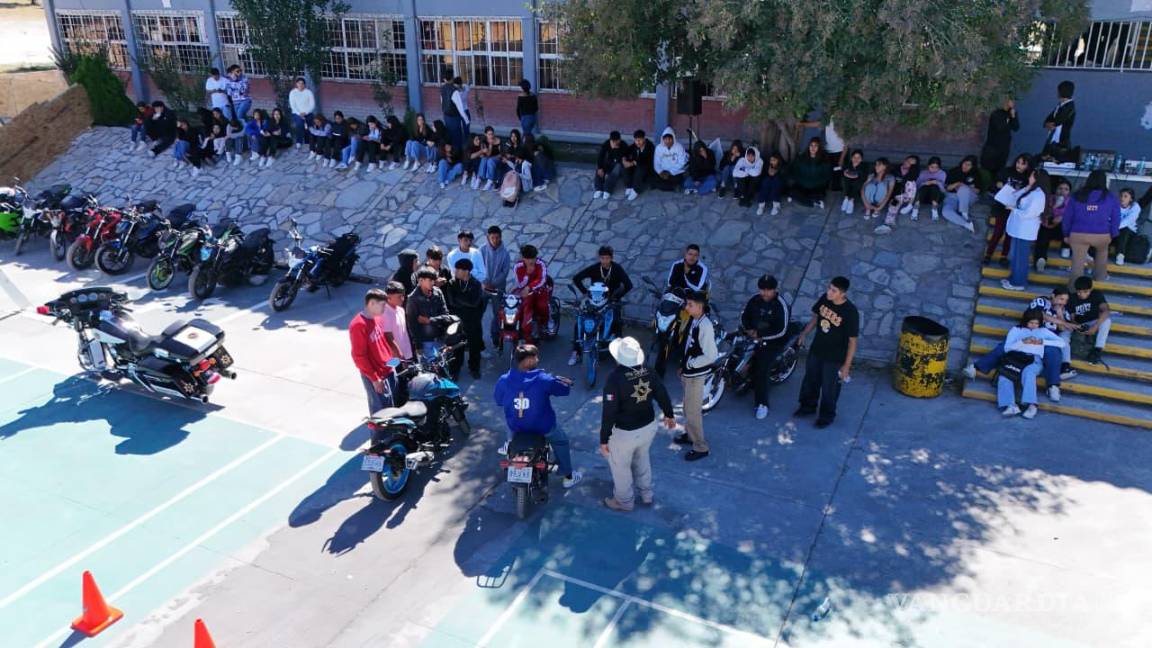 Capacita Coahuila a 400 estudiantes motociclistas en Saltillo, Monclova y Múzquiz