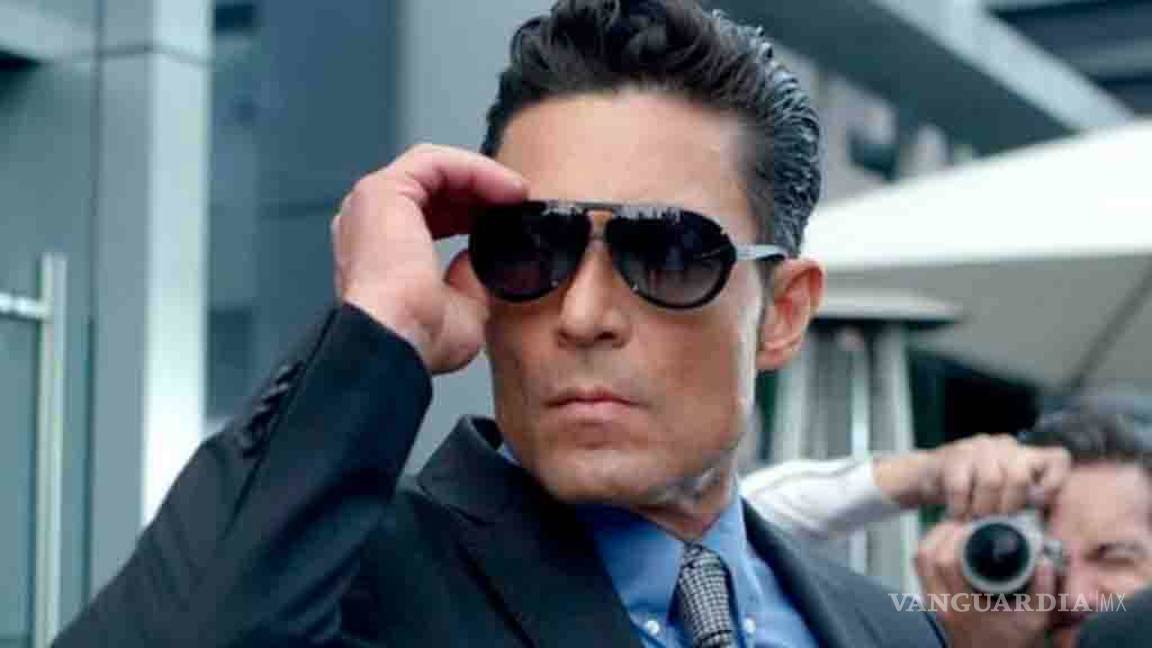 $!Fernando Colunga... el "Chuck Norris" mexicano es un ídolo en Serbia e inspira... ¡a una banda de death metal! (videos)