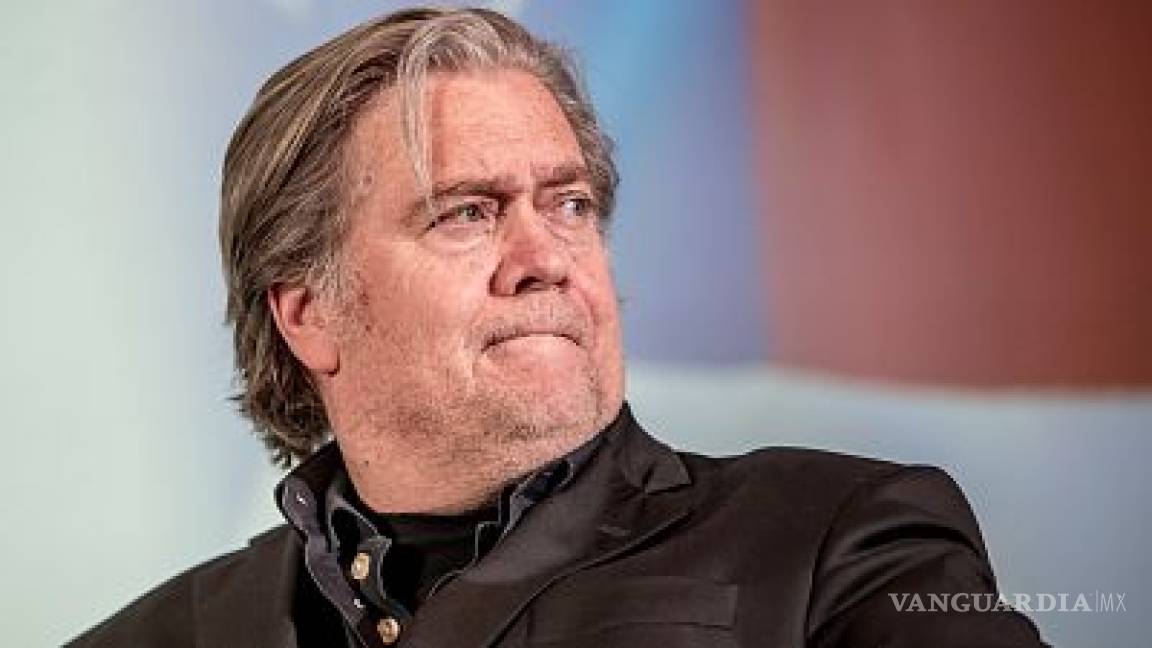 Steve Bannon se declara inocente de fraude ligado a muro fronterizo