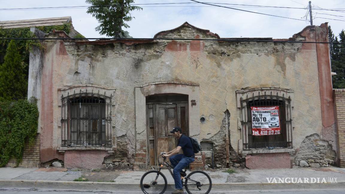 $!Autoridades han detectado inmuebles en la Zona Centro de Saltillo que están en riesgo de colapsar con las lluvias.