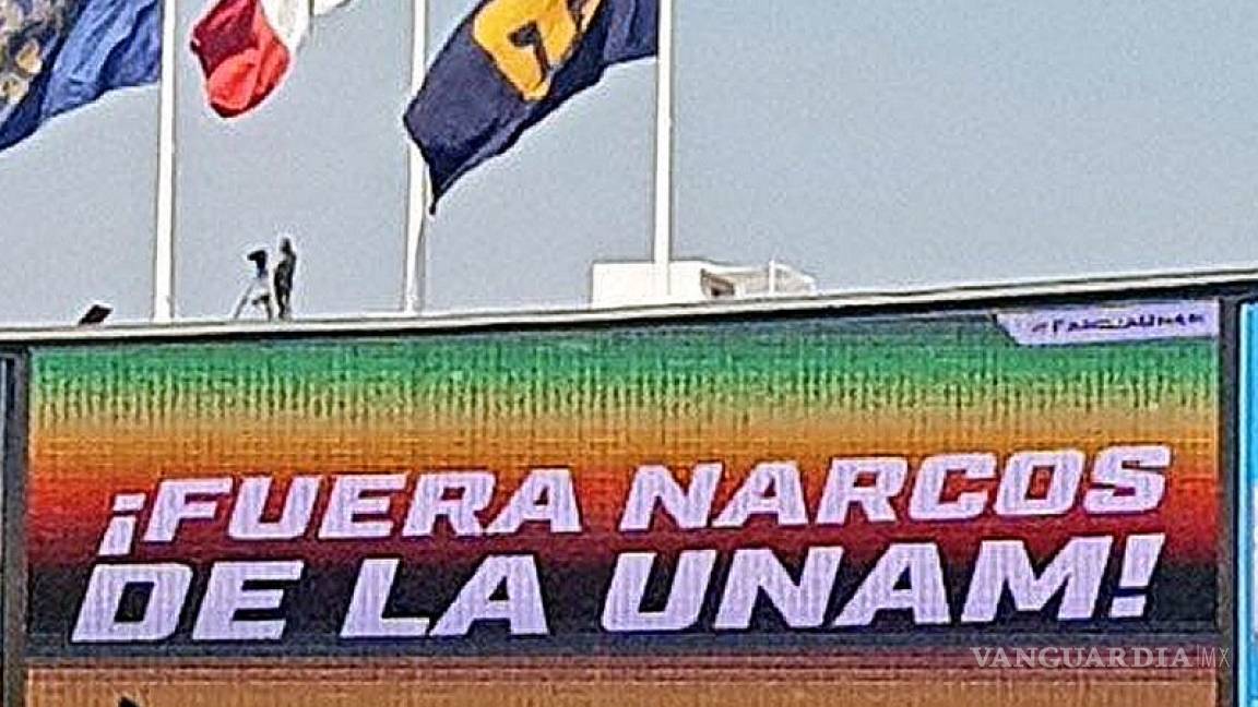 'Fuera narcos de la UNAM'; el mensaje en el Pumas vs Chivas