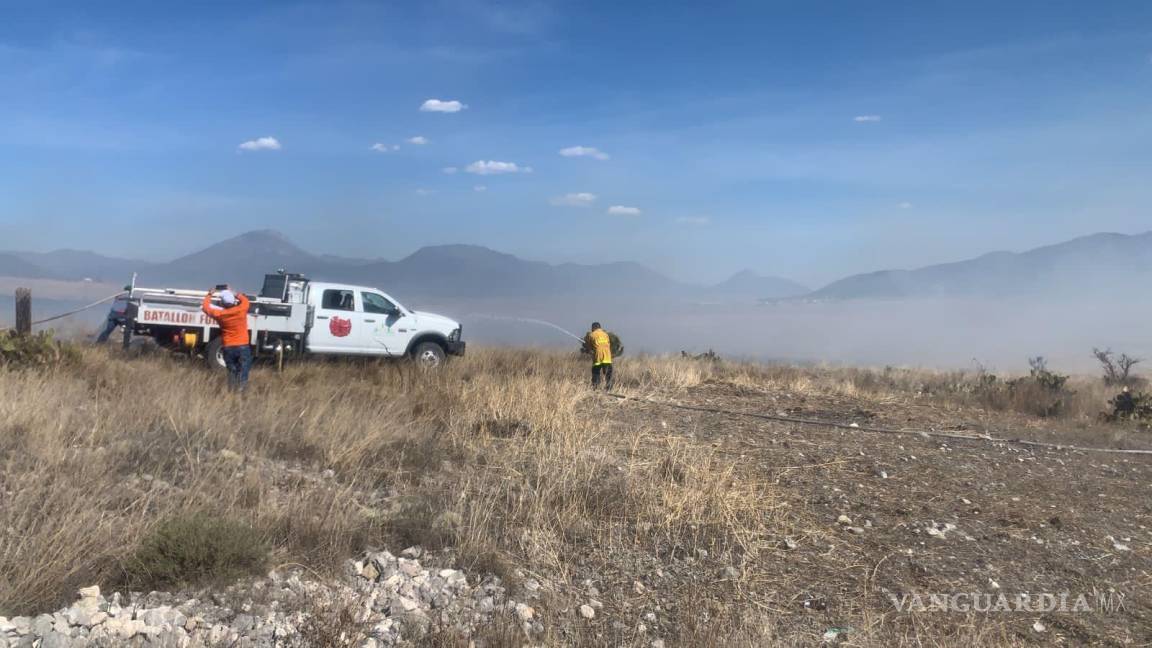 Atención oportuna logra control de incendio forestal en zona ejidal de Saltillo