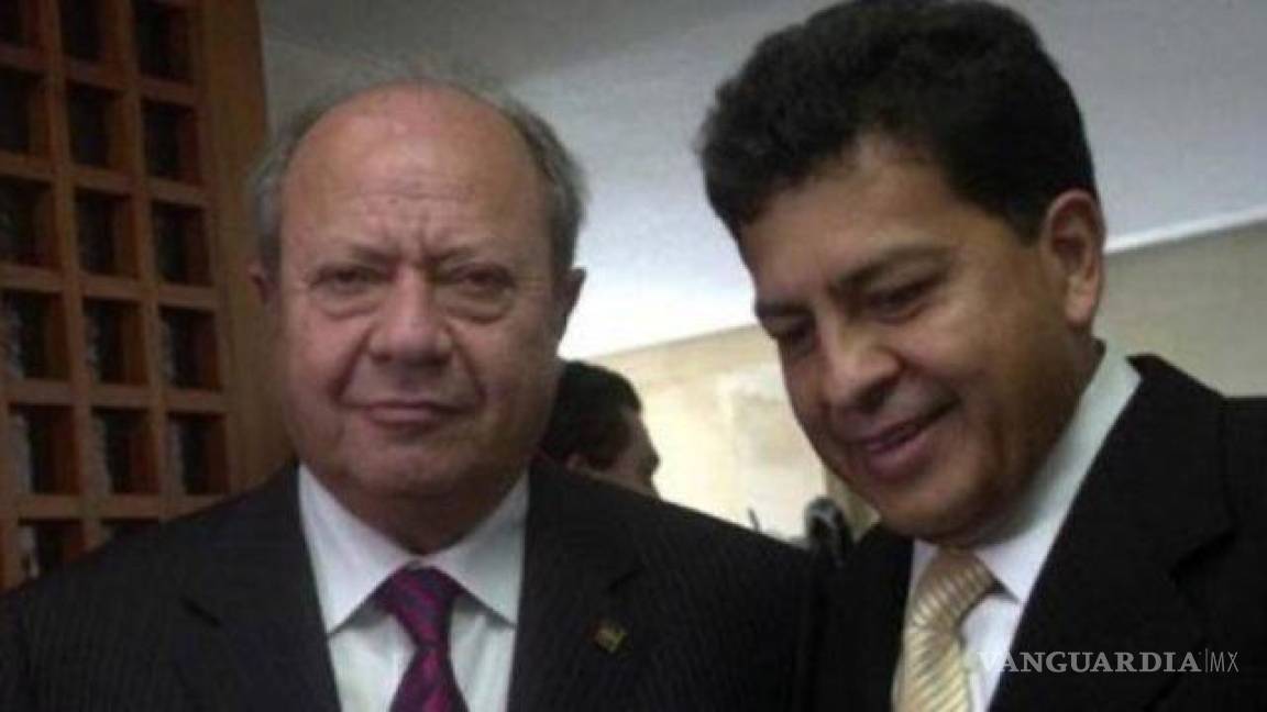 Ricardo Aldana, cercano a Romero Deschamps, es el nuevo secretario general del Sindicato de Pemex