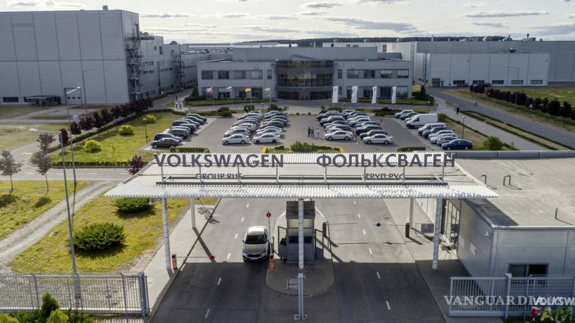 Volkswagen sale de Rusia, vende ‘baratísima’ su fábrica