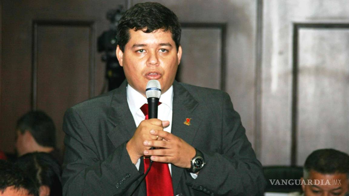 Juez de la Corte Suprema de Venezuela huye de Maduro y escapa a Estados Unidos