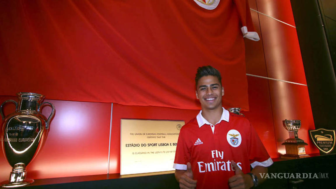 Jugador mexicano es nuevo elemento del Benfica