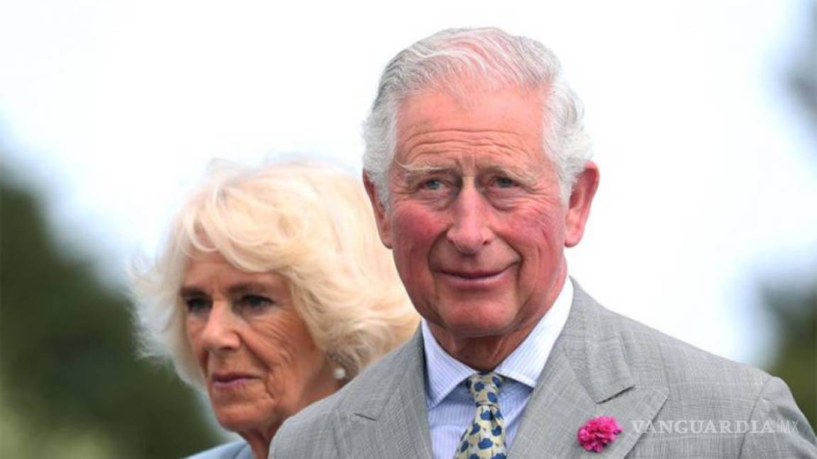 ¿La reina Isabel en riesgo?... el Príncipe Carlos da positivo a prueba de coronavirus