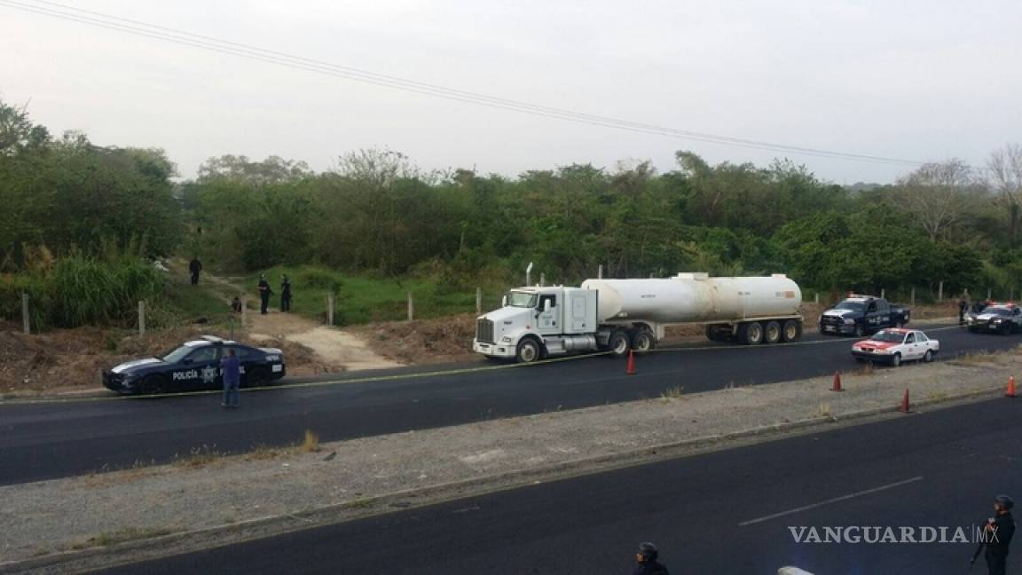 Enfrentamiento entre federales y ladrones de combustible en Veracruz deja un muerto