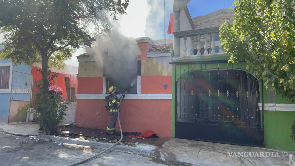 Saltillo: alarma a vecinos incendio en casa de la Mirasierra; detienen a adicto