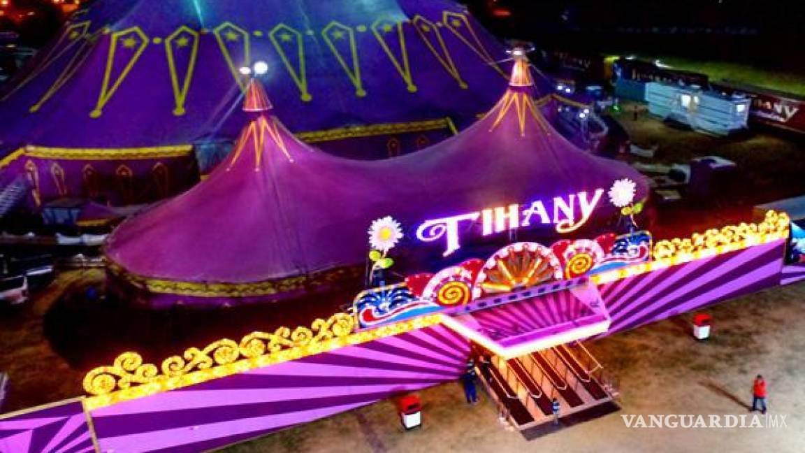 Comparte Circo Tihany su ‘magia’ con academia de danza en Saltillo