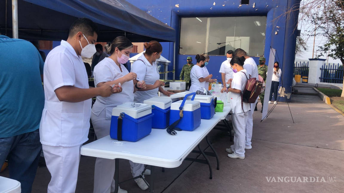 Dan inicio a Ruta de Vacunación contra el COVID-19 en empresas de la región centro de Coahuila