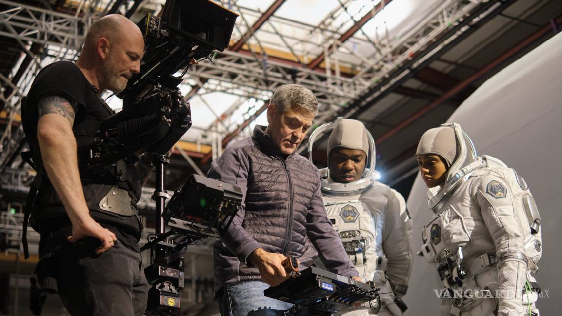 Netflix lanza tráiler de 'The Midnight Sky', la película de George Clooney