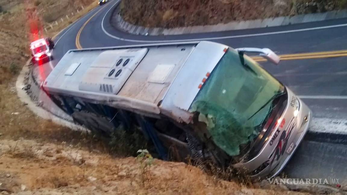 Siete muertos deja accidente de autobús en Edomex; dos eran saltillenses