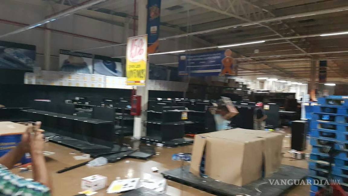 $!Saqueos en Veracruz tras protestas por el gasolinazo (Fotos)