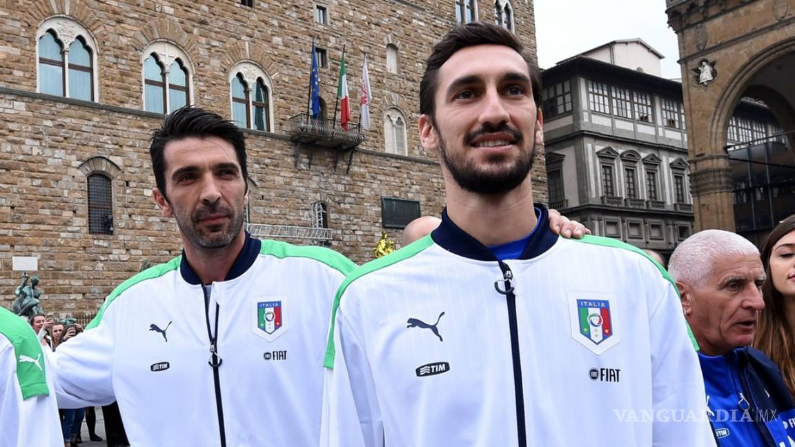 $!Grande 'Gigi', renta Buffon avión privado a la Juventus para ir al funeral de Davide Astori