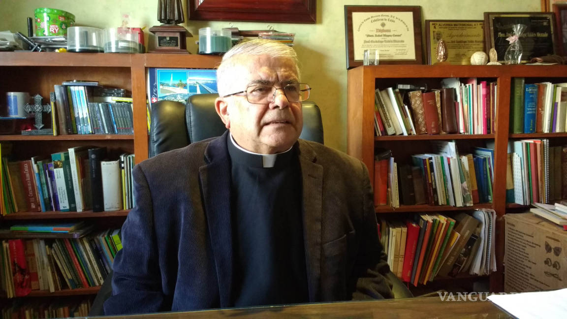 El padre José Valdés pide a autoridades prepararse ante posible deportación masiva