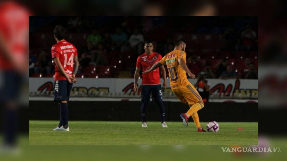 “Hipócrita”, Ángel Reyna explota contra Gignac por gol al Veracruz