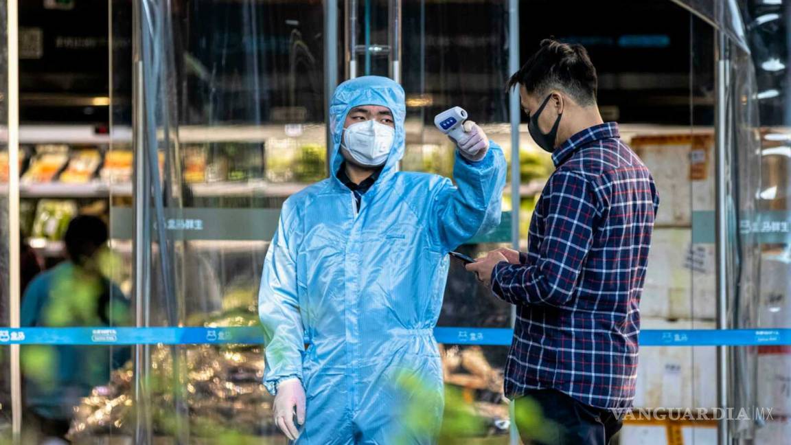 Descubren en tabla para cortar pescado, origen de nuevo brote de coronavirus en Beijing