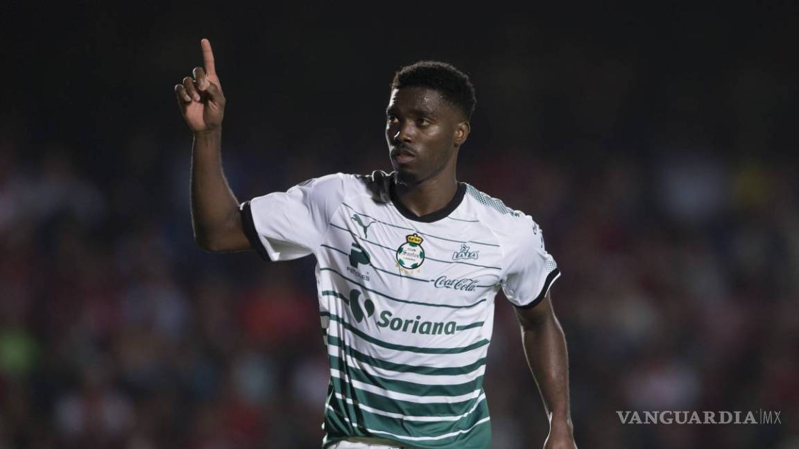 Djaniny Tavares sigue en la cima del goleo individual