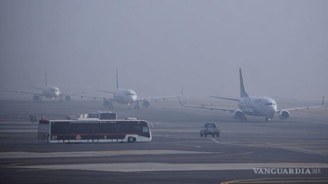 AICM anuncia suspensión de vuelos temporalmente por bancos de niebla