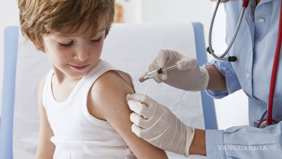 Senado aprueba que sea obligatorio vacunar a niños; propuesta pasa a San Lázaro
