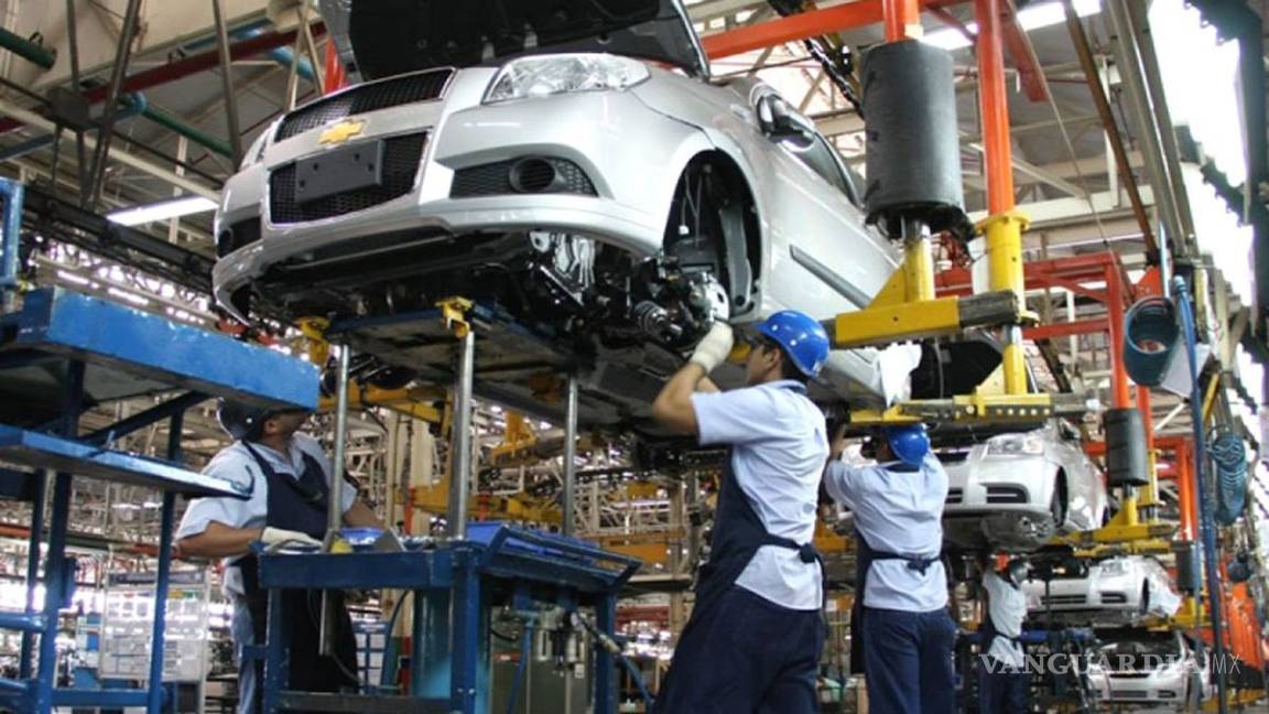 ‘Por la crisis automotriz desaparecen 5 mil empleos, hay más vehículos usados extranjeros’