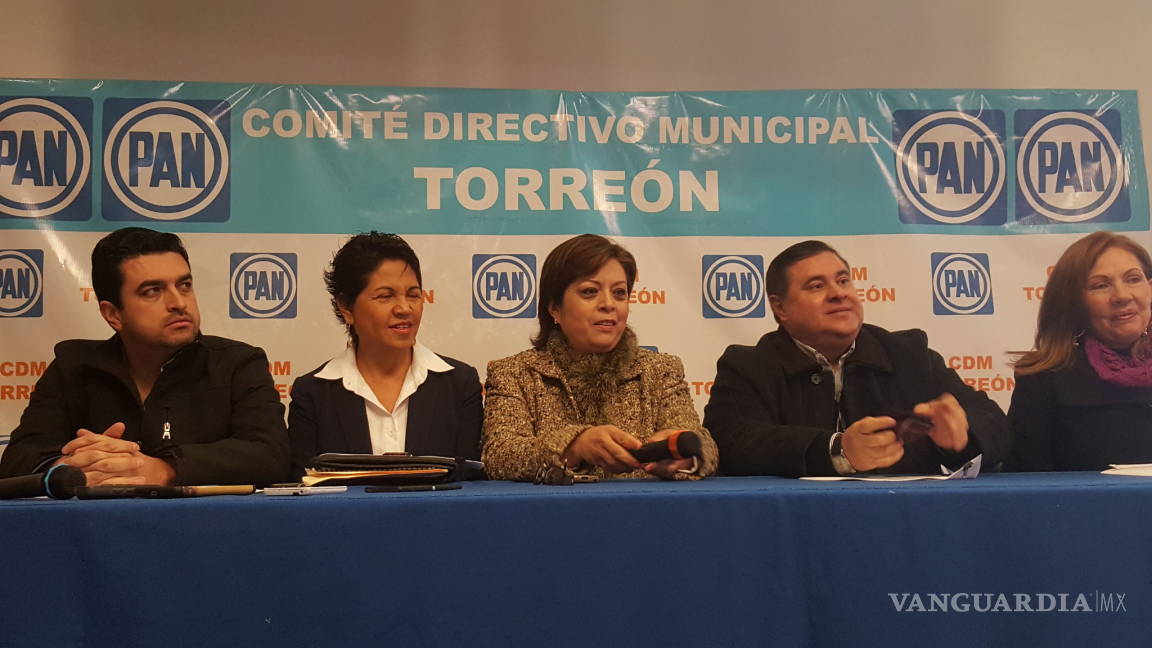 Regidores panistas de Torreón piden renuncia de funcionarios