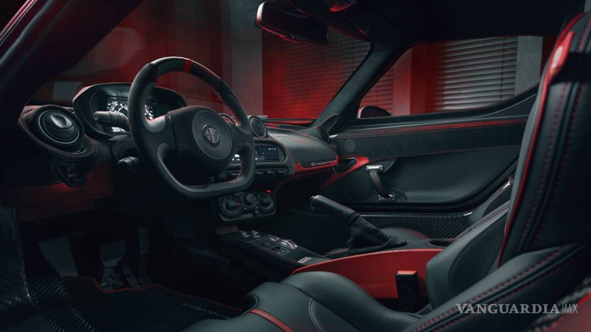 $!Alfa Romeo 4C Némesis de Pogea Racing, un bólido impresionante