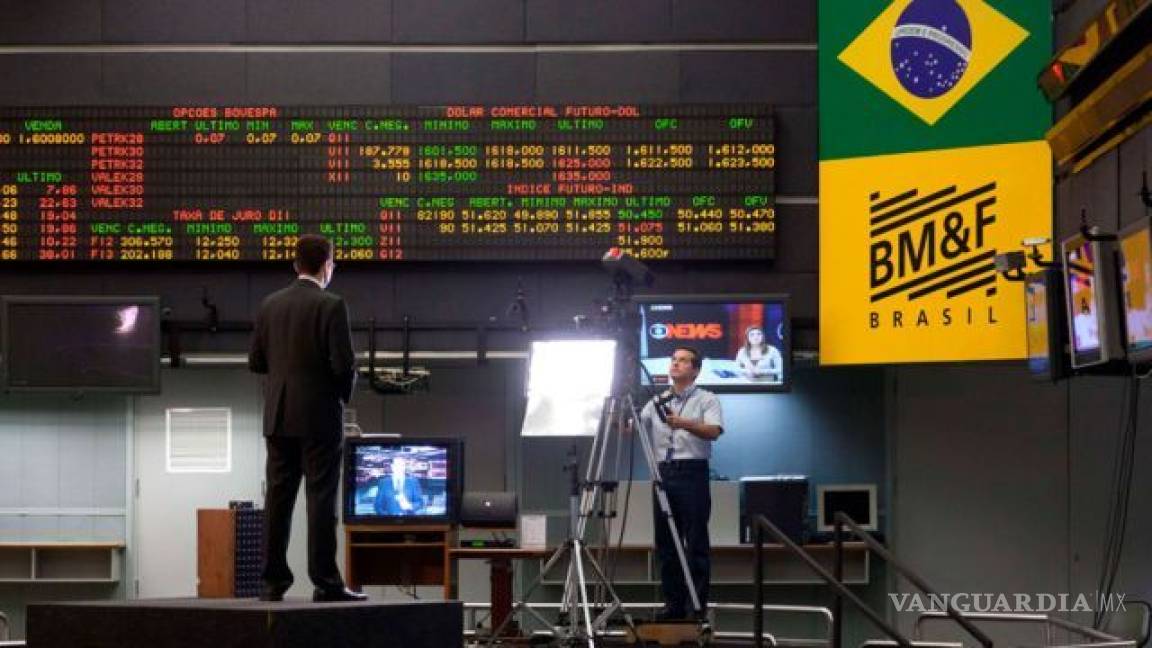 Bolsas de Argentina y Brasil se desploman hasta 12.53%