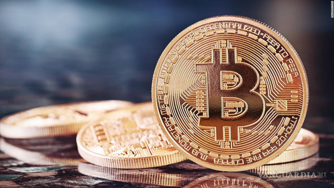 Bitcoin alcanza nuevo máximo histórico cercano a los 65 mil dólares