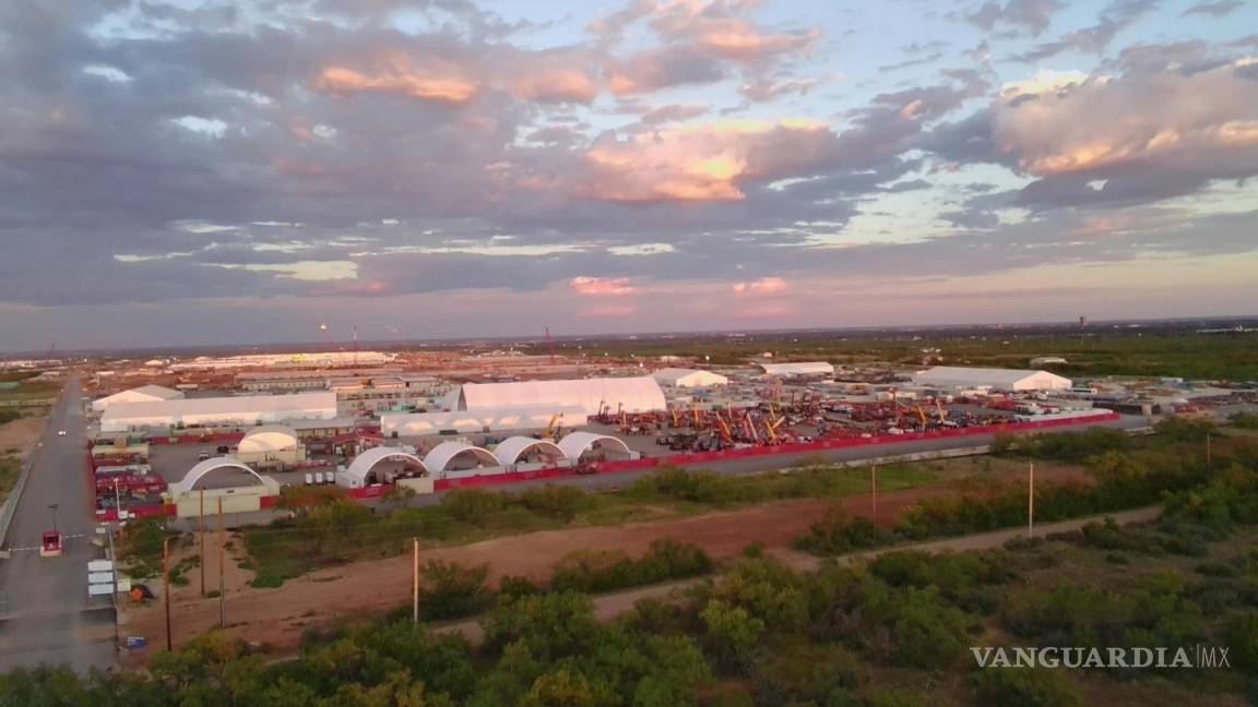 $!Una entrada al complejo del centro de datos de inteligencia artificial Stargate de OpenAI en Abilene, Texas, el lunes 22 de septiembre de 2025.