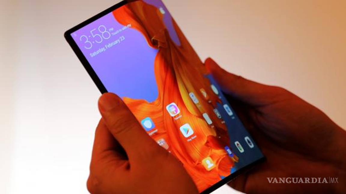 $!Huawei Mate X, un 'súper teléfono' plegable pero muy costoso, 2 mil 600 dólares