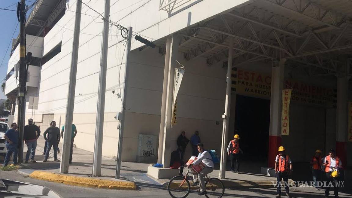 Protección Civil de Torreón detiene mantenimiento de cables por falta de seguridad