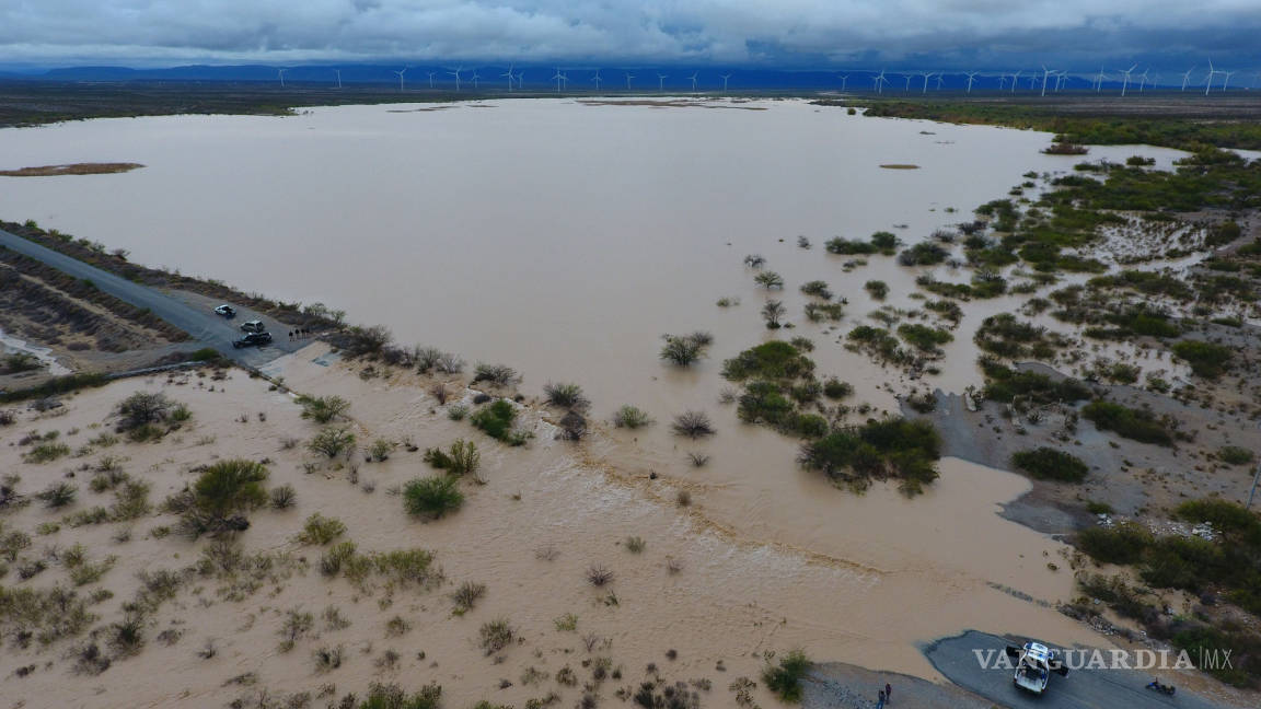 Se desborda la presa 'El Tulillo' en zona sureste de Coahuila