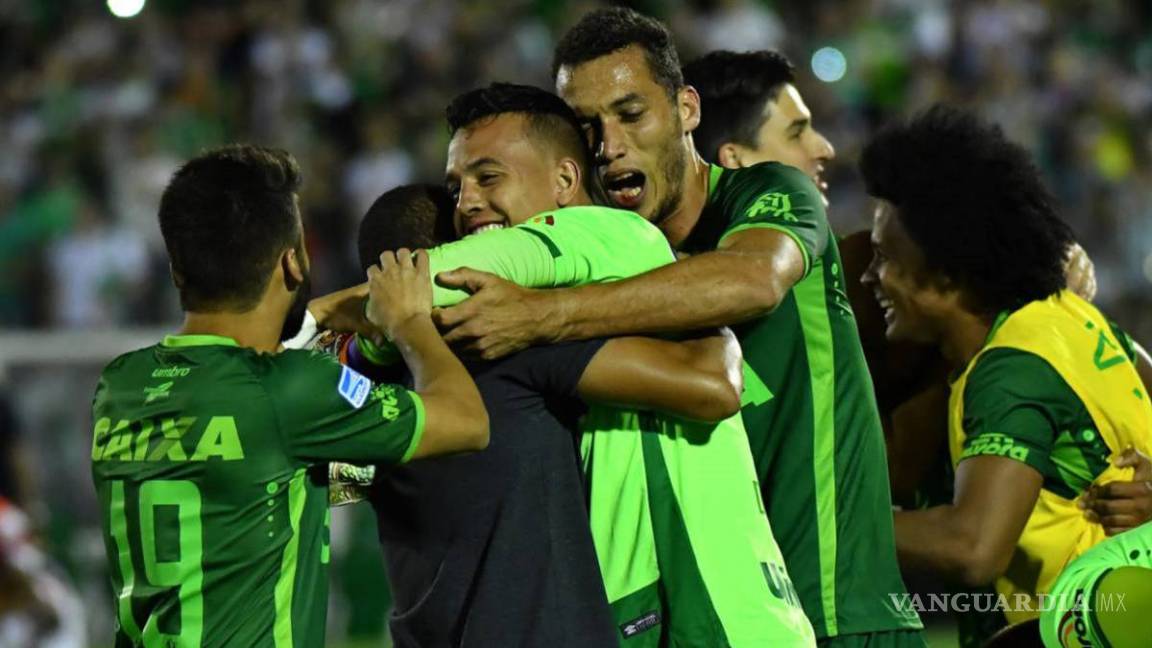 Netflix apunto de hacer serie sobre el Chapecoense