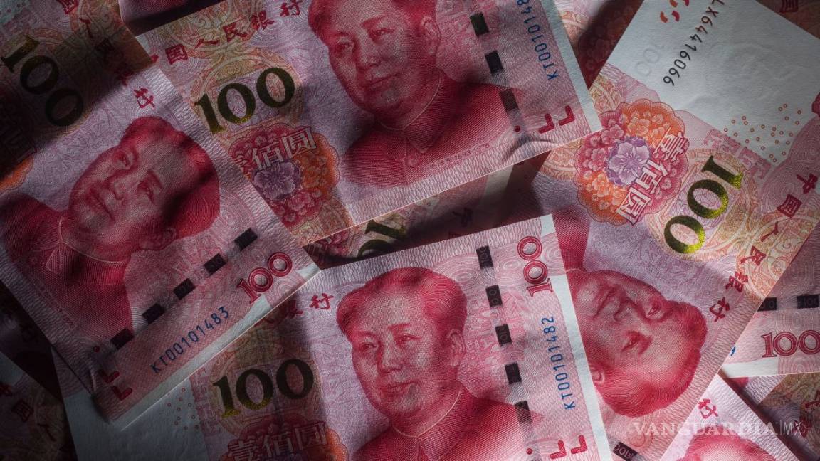 Caen acciones de Asia y el yuan se desploma por conflicto con EU