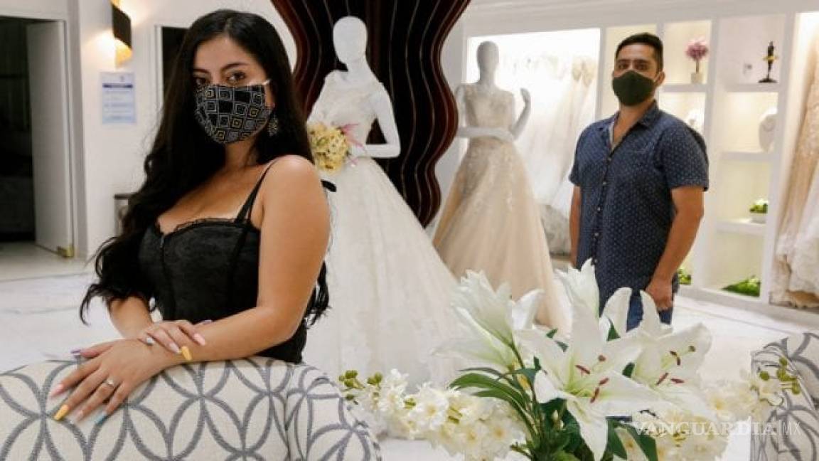Nuevo León prohíbe bodas los fines de semana y en domicilios