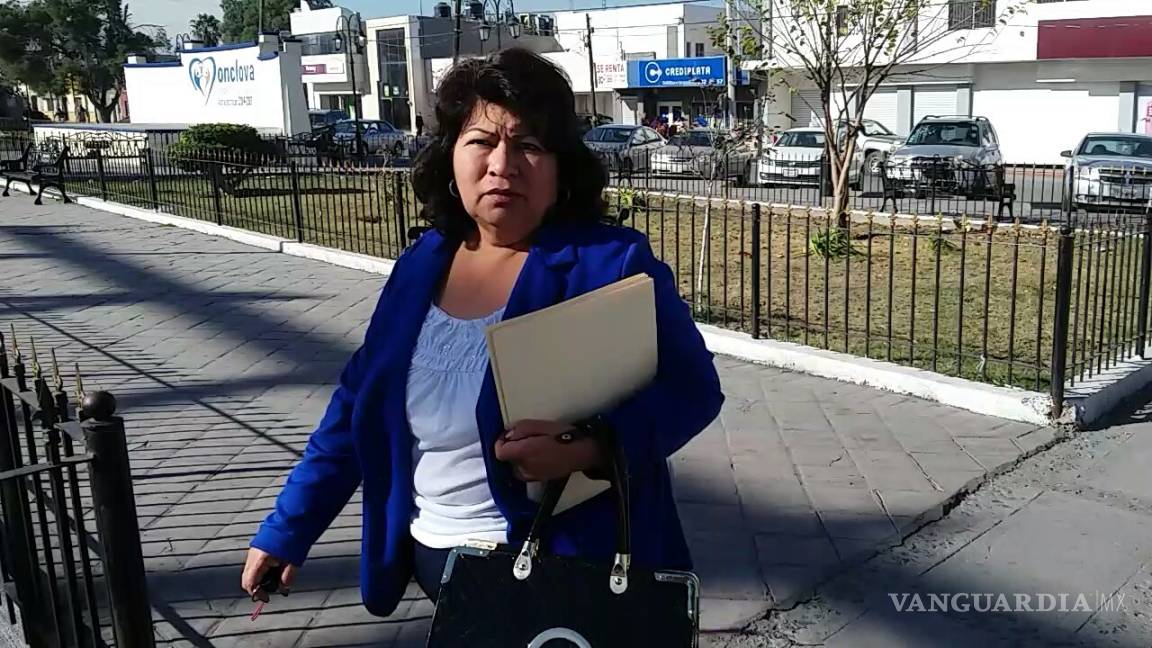 Llaman a regidora de Monclova “Lady Estacionamiento” por ocupar espacios para discapacitados