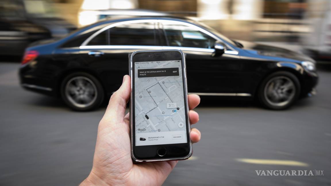 Uber acapara 80% del mercado en apps de transporte