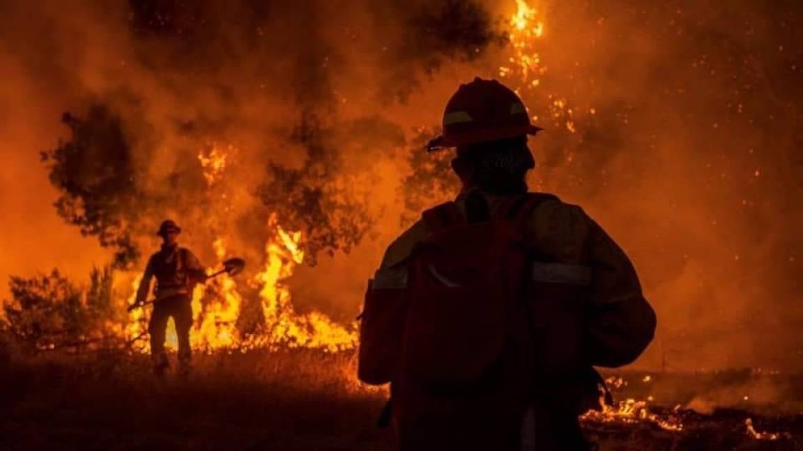 $!No es Coahuila, es California: Usuarios comparten fotos 'fake' sobre incendio en Artega